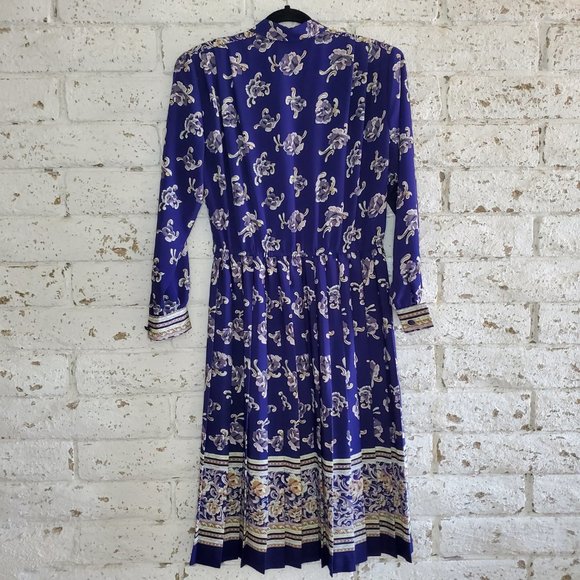 VINTAGE DRAPERS & DAMONS Cottage Core Blue FLORAL Pleated DRESS Long Sleeve SZ M - Picture 2 of 16